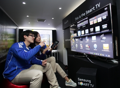 스마트TV 체험버스에서 스마트 세상 경험하세요