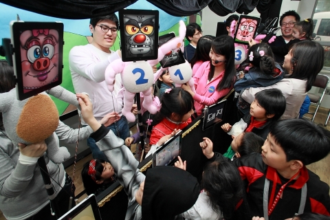 아이패드를 이용한 인형극