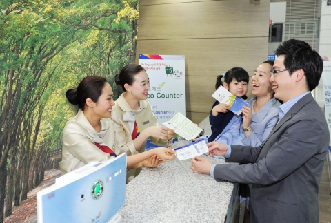 아시아나항공, 22일(금)부터 국내 최초로 인천공항과 김포공항에 에코 카운터 신설