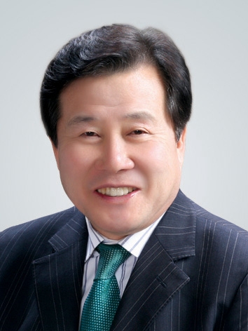 한국교직원공제회 제7회 한국교육대상 대상 수상자  허정 관기초등학교 교장