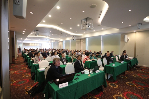IEC TC65 글로벌 산업자동화 포럼이 18일 서울프레지던트호텔에서 200여명의 국내외 전문가들이 참석한 가운데 개최됐다.