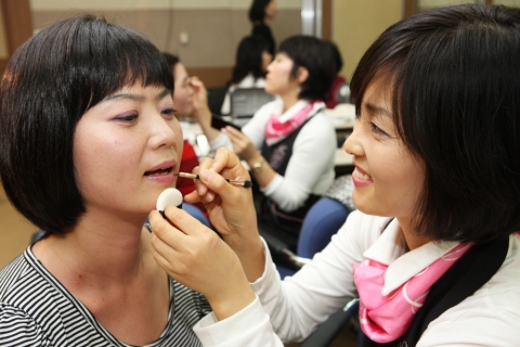 2010 아모레퍼시픽 메이크업 유어 라이프 캠페인(강동성심병원)