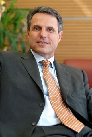 카를로 보조티 (Carlo Bozotti) 사장