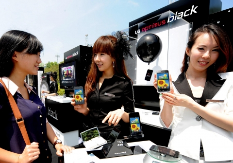 LG전자, ‘옵티머스 블랙’ · ‘옵티머스 빅’ 야외 공간 찾아가는 릴레이 로드쇼 진행