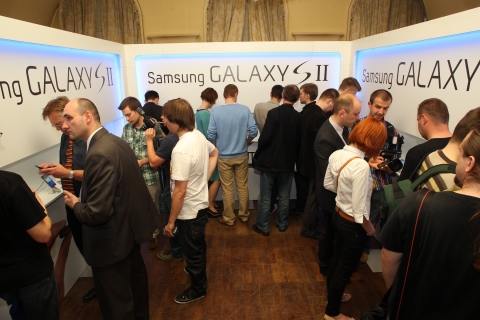 삼성전자, 폴란드 바르샤바에서 ‘갤럭시SⅡ’ 런칭 행사 개최