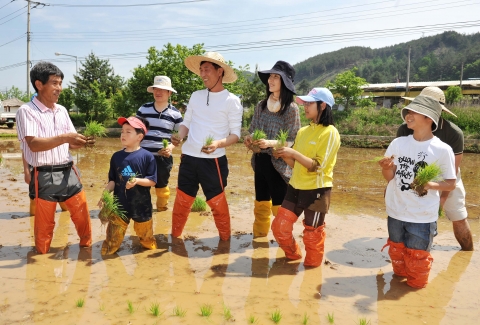 아시아나항공, 1사1촌 봉사활동 펼쳐