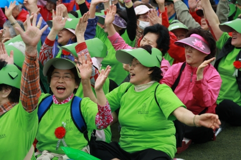 시립도봉노인종합복지관, 어버이날 기념 ‘제6회 싱싱운동회’ 개최