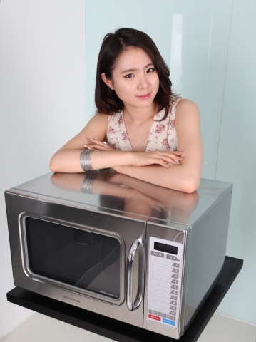 대우일렉, 국내 최대형 34 리터 전자레인지 제품 출시