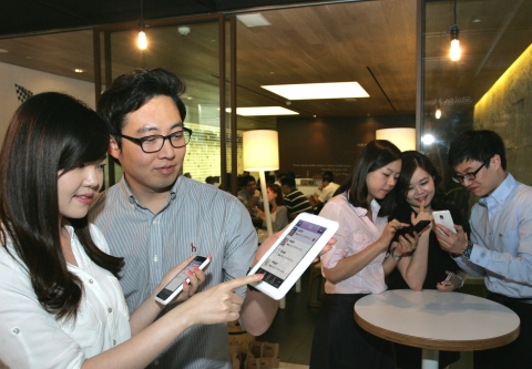 LG유플러스(부회장 이상철 / www.lguplus.com)가 자사 SNS(Social Networking Service)인 ‘와글(Wagle)’에 ‘관심사별 모임’ 기능을 추가해 업그레이드한다고 7일 밝혔다.