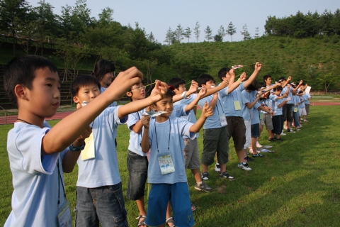 국립평창청소년수련원이 운영한 2010년도 특성화캠프 모습(하늘사랑캠프)