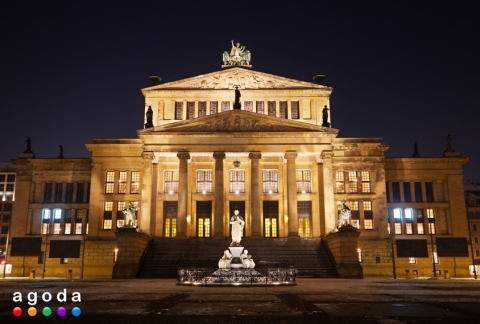 아고다, 베를린 콘서트 시즌 기념하다