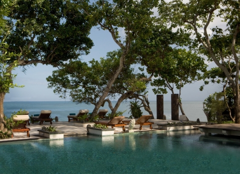 더스미냑인피니티풀전경