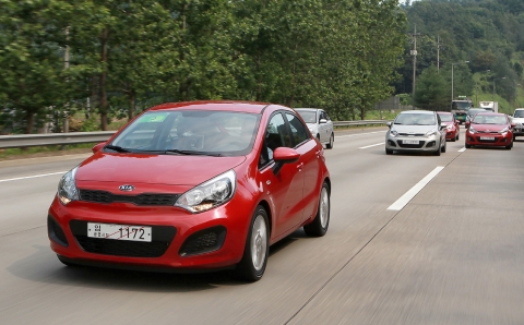 기아자동차㈜는 지난 5일부터 7일까지 3일간 유럽 15개국 60여명의 자동차 전문기자단을 국내로 초청해 남양연구소 견학, 신차 시승회 등 기아차를 알리는 행사를 개최했다고 7일 밝