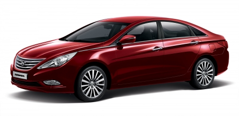 현대차, 쏘나타 2012년형 출시
현대자동차(회장 정몽구)가 차세대 엔진 탑재를 통해 성능을 획기적으로 향상시키고 내외관 디자인과 안전 및 편의 사양을 대폭 강화한 ‘2012년형