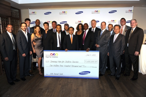 삼성전자가 6월 미국 뉴욕 맨하탄 유명 연회장 '씨프리아니(Cipriani)'에서 '제10회 삼성 어린이의 희망 자선기금 모금 행사'를 성황리에 개최했다.