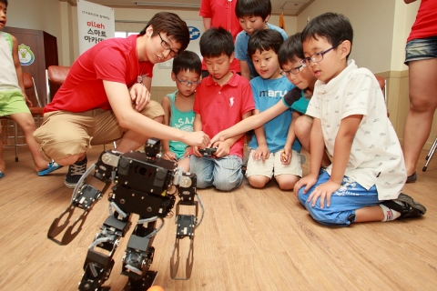 KT ‘IT서포터즈 봉사단’, 백미리 마을서 IT문화나눔 활동 펼쳐