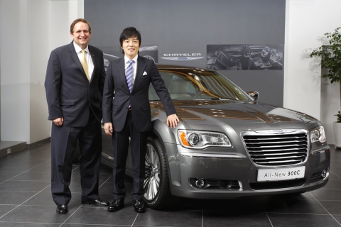 크라이슬러 All-New 300C 홍보대사 이범수