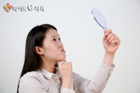 양악수술 전 청은양의 모습