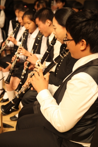 3. 청각장애 유소년(녀)로 구성된 사랑의 달팽이 클라리넷앙상블 정기 연주회 사진 자료