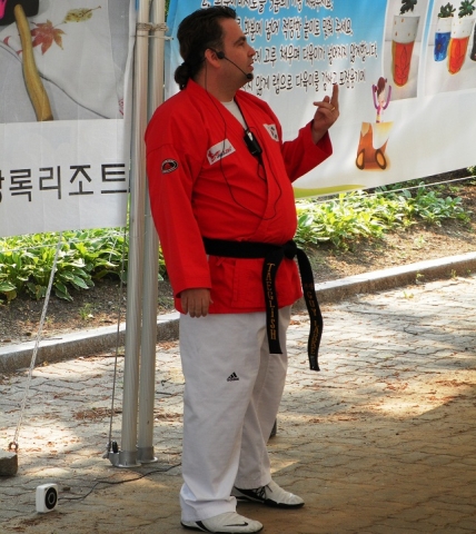 태글리쉬 지도사 연수 강사 Guy Edward Larke