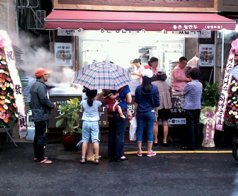 어스비즈니스, 왕만두창업 희망자 대상 ‘직영점 운영 창업 컨설팅’ 실시