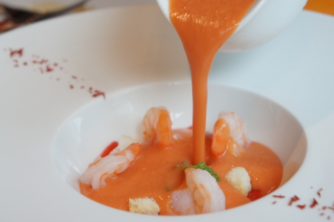 스페인의 정열과 낭만이 담긴 요리를 즐길 수 있는 레스토랑 ‘미 카사’ 오픈