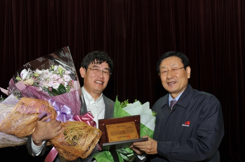 한국야쿠르트, 방송인 ‘이경규’ 명예홍보이사로 위촉