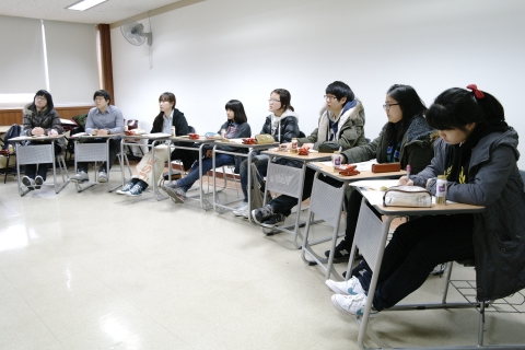 신우성논술학원 수업 장면
