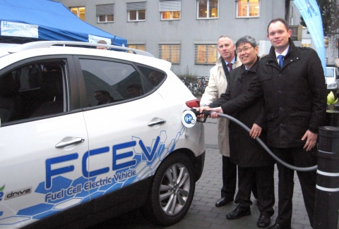 현대•기아차는 유럽연합(EU)의 연료전지 정부과제 운영기관인 FCH-JU(Fuel Cells and Hydrogen Joint Undertaking)가 주관하는 북유럽 2개국(덴마