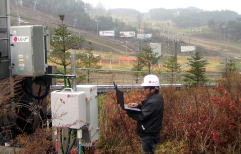 LG유플러스(부회장 이상철 / www.lguplus.com)가 올 겨울 본격적인 스키장 개장을 맞아 전국의 유명 스키장에 4G LTE망을 이달 말까지 구축한다고 22일 밝혔다. 사