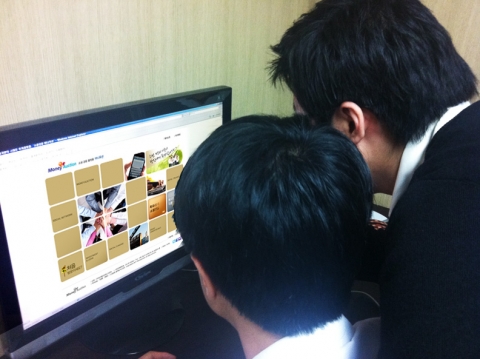 P2P금융 머니옥션이 떠오른다