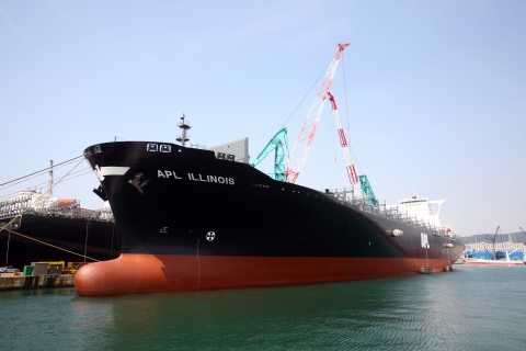 현대중공업이 개발한 ‘에코밸러스트(EcoBallast)’를 장착한 독일 슐테사의 7천TEU급 컨테이너선