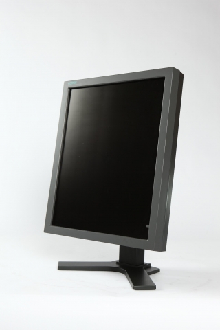 Medical & Industrial LCD monitor specialized company Kostec revealed that it “released the new produ