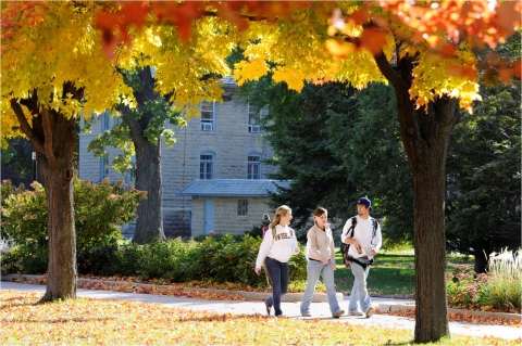 위스콘신대학교 오시코시 캠퍼스 2012년 정시모집 공고