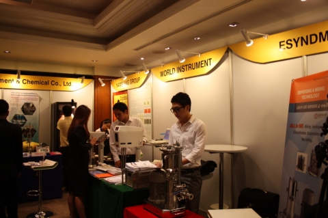 12일 태국 현지에서 해외수출프론티어 활동중인 동명대학교 재학생 정순채씨1