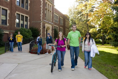 위스콘신대학교 7개 캠퍼스 신입생 추가모집 시작