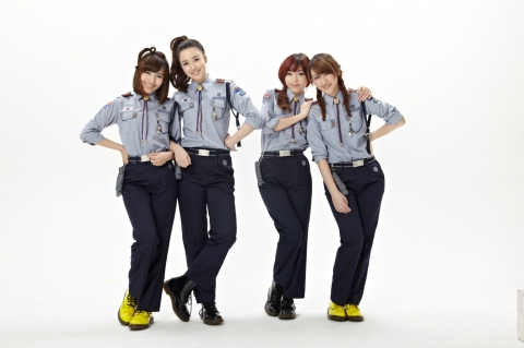 쇼콜라 아람단 단복착용 단체사진