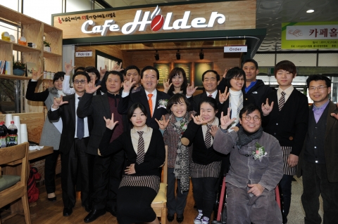 광주시, 인화학교 출신 청각장애인들 ‘카페홀더’ 오픈