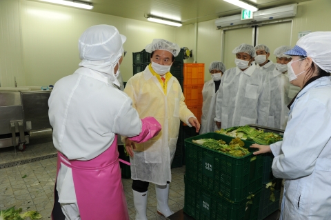 강운태 광주시장, 장애인직업재활 근로사업장 현장방문