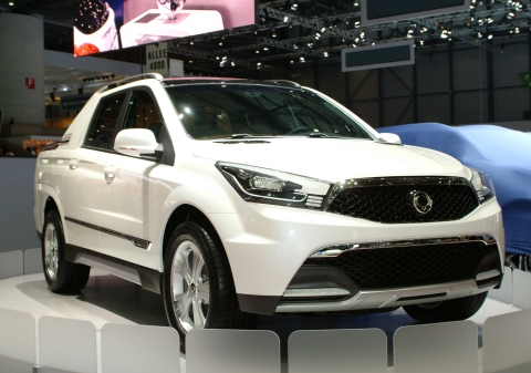 지난 3월 제네바모터쇼에서 첫 선을 보인 컨셉트카 SUT1