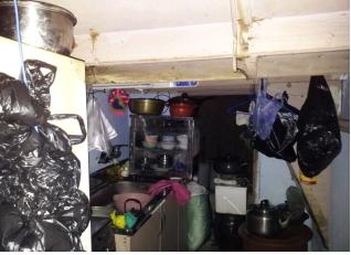 1평 남짓한 부엌