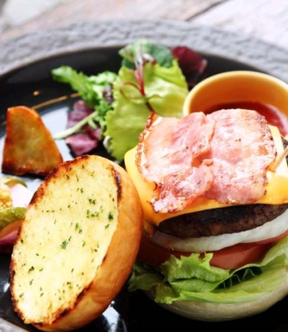 소자본 테이크 아웃 추천 창업아이템 ‘버거트레일러’