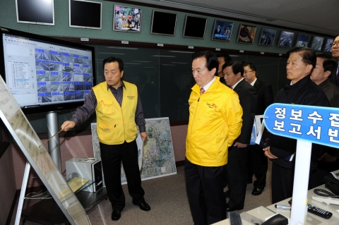 강운태 광주시장, 시 재난상황실 방문 제설작업철저 지시