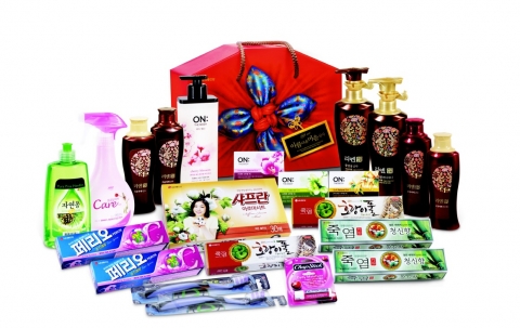 피크닉 바구니 이색 디자인 생활용품 세트 ‘명품 5호’(63,000원선)