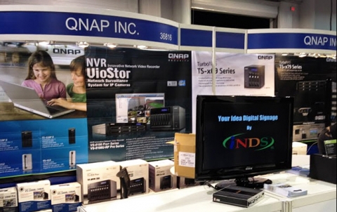 한성SMB솔루션은 세계적인 NAS 전문 기업인 큐냅이 지난주 미국 라스베가스에서 열린 ‘CES2012’에서 새로운 NAS(네트워크스토리지) 제품군 및 NVR(Network Video Recorder: 네트워크 영상 감지 시스템) 제품군을 대거 발표했다고 밝혔다.