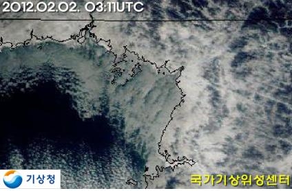 같은 시각의 Terra/MODIS 확대영상