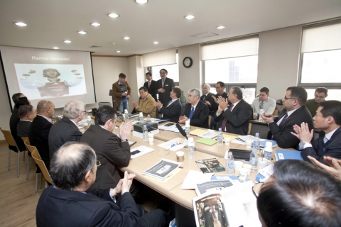 각 대륙 연맹 회장단의 적극적인 호응