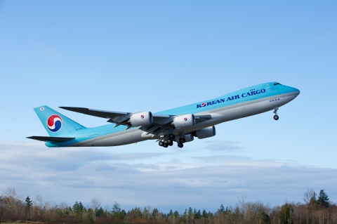 B747-8F