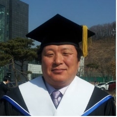 라경준 학예연구사