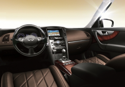인피니티 The All-new INFINITI FX30d 내부